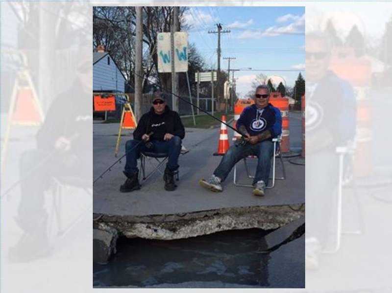 A look at ice fishing live game A look at ice fishing live game